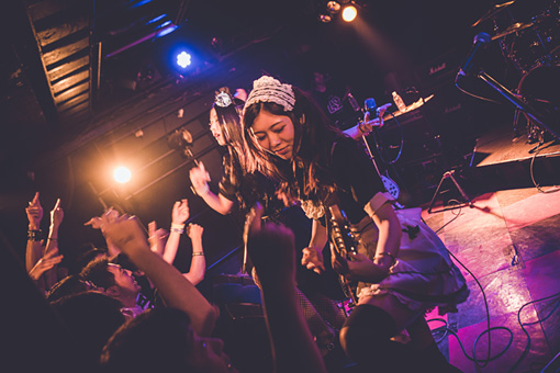 BAND-MAID（撮影：tktk photography）