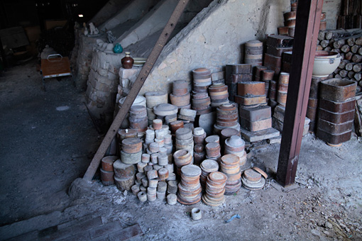 作りかけの陶器
