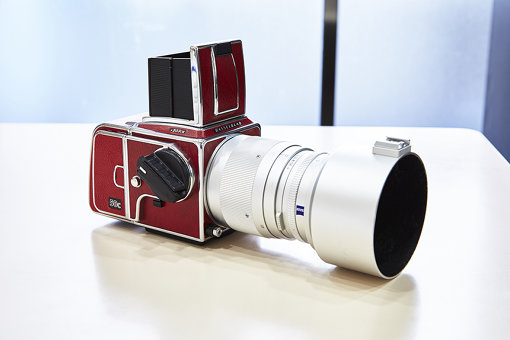 金澤の愛用カメラ（Hasselblad 503CW）