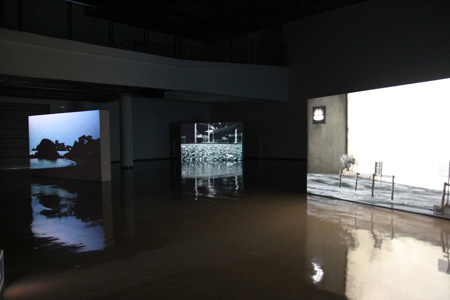 『さわひらき Whirl』展示風景『Hako』2007