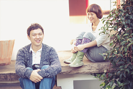 左から：ウィスット・ポンニミット、原田郁子