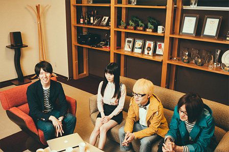 左から：佐藤純一、towana、kevin mitsunaga、yuxuki waga