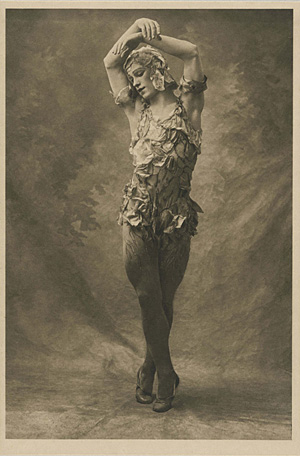 オーギュスト・ベール『「薔薇の精」─ニジンスキー』1913年 オーストラリア国立美術館