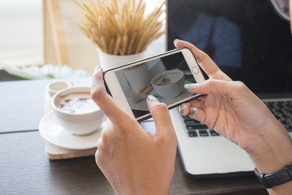 スマホ用写真編集アプリ『Photoshop Camera』が登場