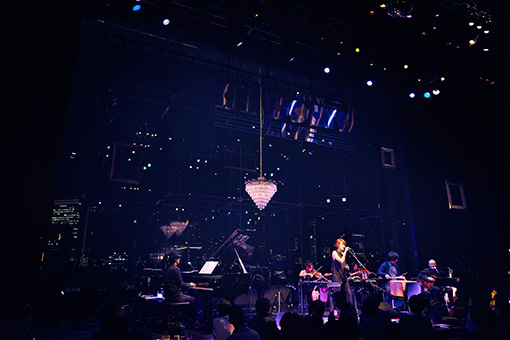 『My Little Lover☆acoakko at Billboard Live presented by 三井ガーデンホテルズ』　撮影：笹原清明