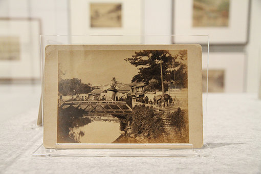 『長崎くんち　興善町』（1891年）（撮影：東京都写真美術館）